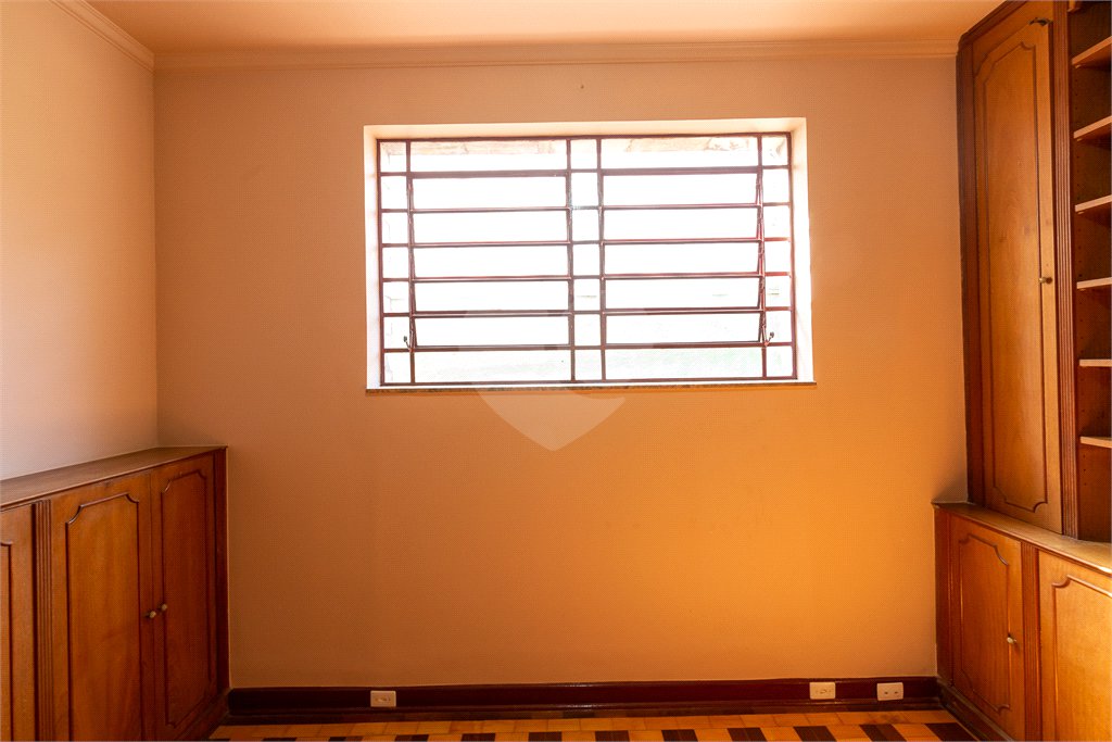Casa à venda com 4 quartos, sendo 2 suítes, em Perdizes, São Paulo, SP