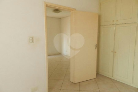 Casa de Vila à venda com 3 quartos, sendo 1 suíte, em Brooklin Novo, São Paulo, SP