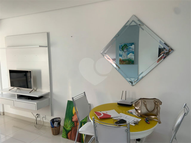 Apartamento à venda ou para alugar com 1 quarto em Jardim Europa, São Paulo, SP