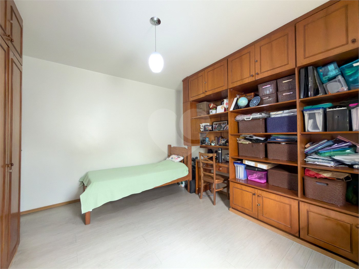 Casa de Vila à venda com 3 quartos, sendo 1 suíte, em Indianópolis, São Paulo, SP