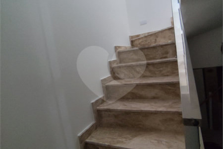 Sobrado à venda com 3 quartos, sendo 1 suíte, em Santa Teresinha, São Paulo, SP