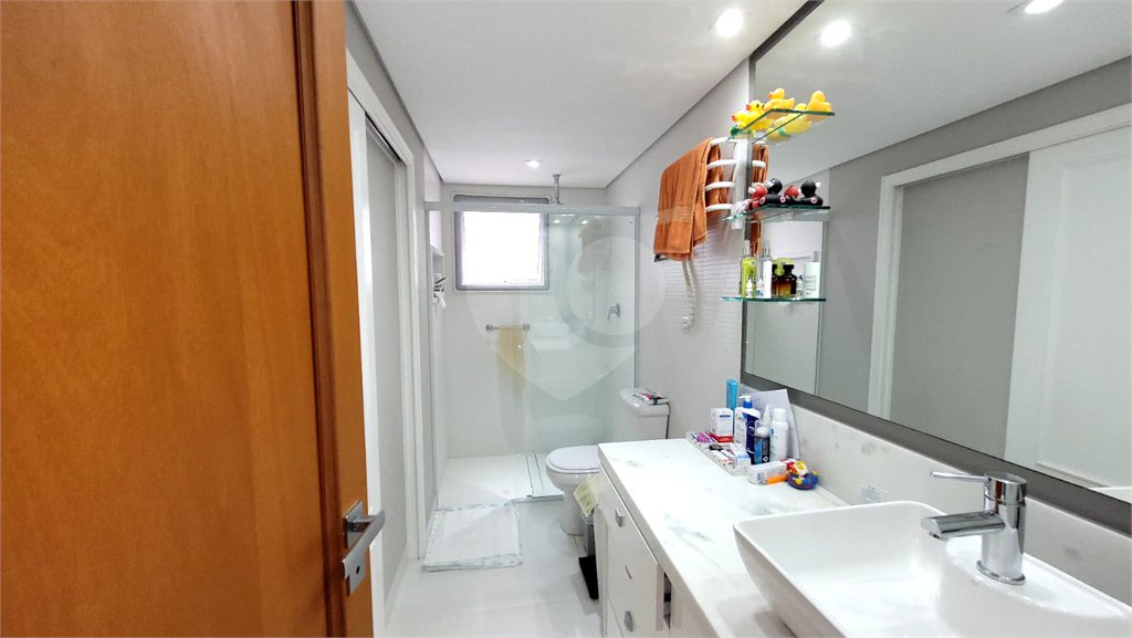 Apartamento à venda com 3 quartos, sendo 1 suíte, em Alto da Boa Vista, São Paulo, SP