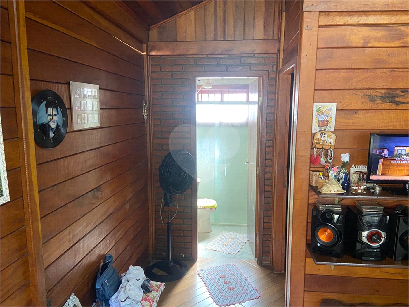 Casa Térrea à venda com 1 quarto em Jardim Débora, Poá, SP