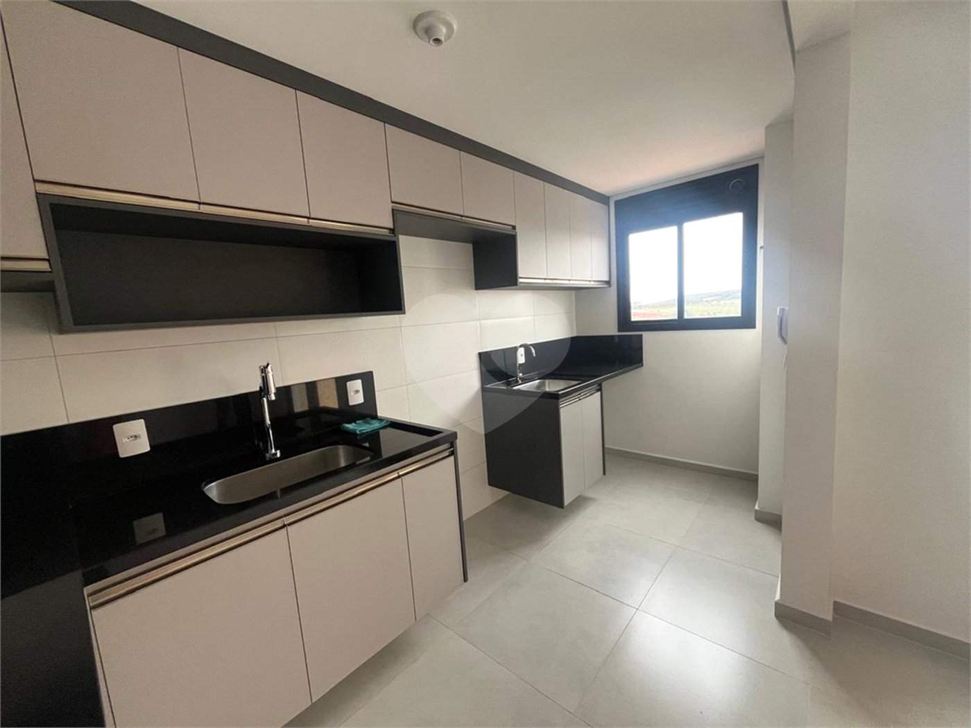 Apartamento à venda com 2 suítes no Centro, Itapetininga, SP