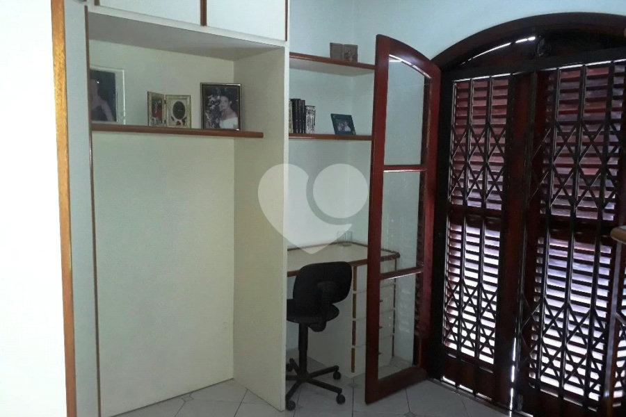 Sobrado à venda com 4 quartos, sendo 1 suíte, em Jaçanã, São Paulo, SP