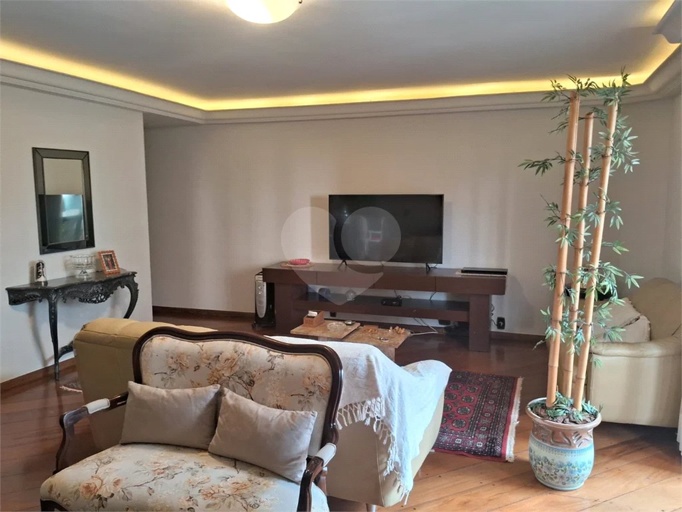 Apartamento à venda com 4 quartos, sendo 3 suítes, em Santana, São Paulo, SP