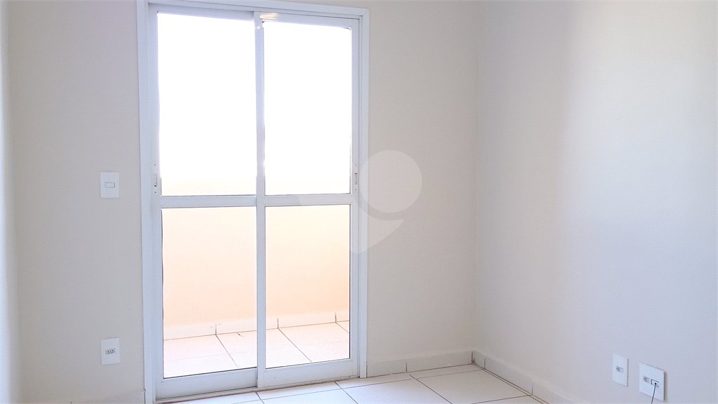 Apartamento à venda com 2 quartos, sendo 1 suíte, em Residencial Flórida, Ribeirão Preto, SP