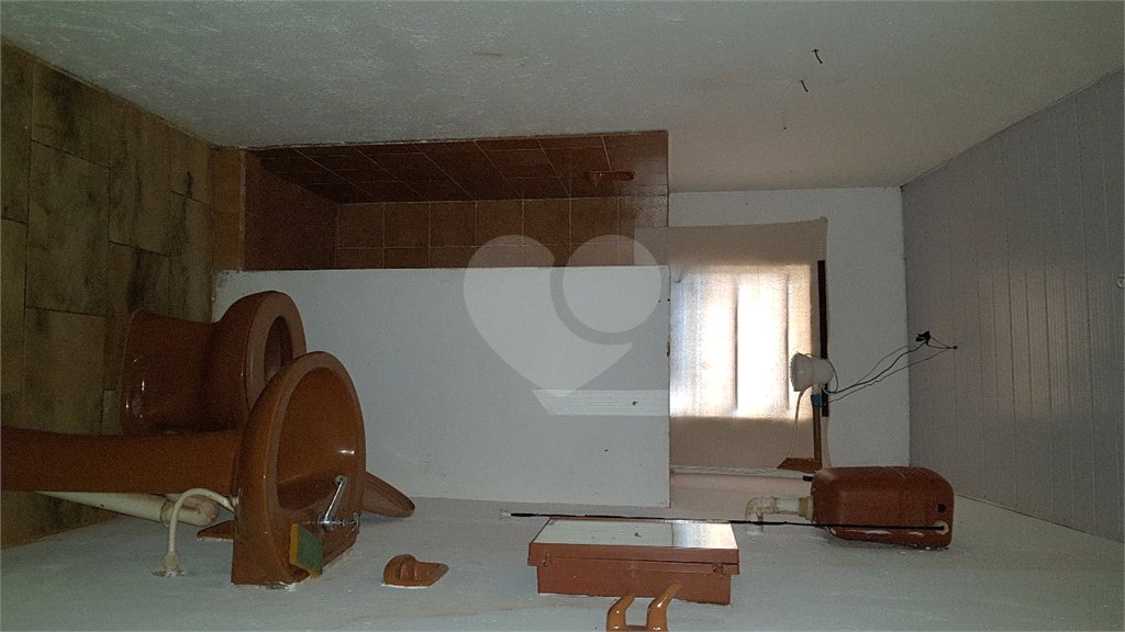 Chácara à venda com 3 quartos, sendo 1 suíte, no Centro, Araçoiaba da Serra, SP