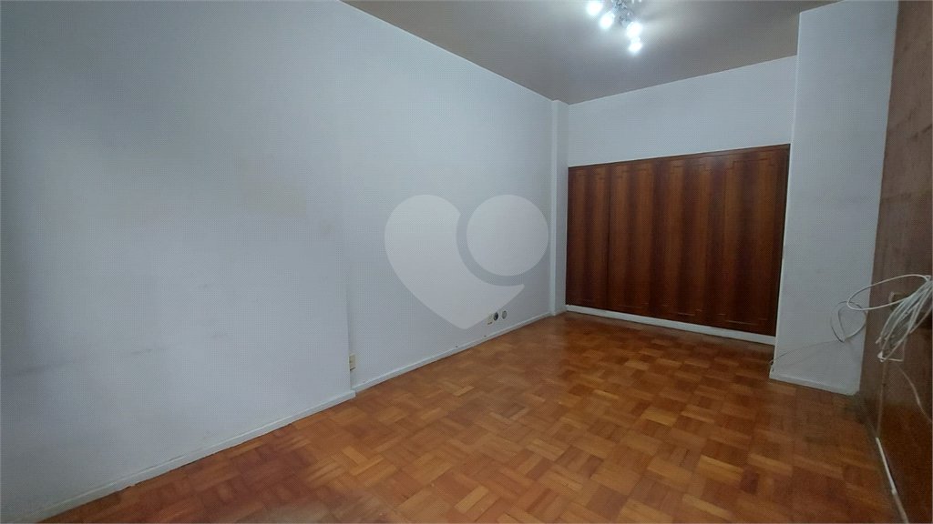 Apartamento à venda com 3 quartos, sendo 1 suíte, em Botafogo, Rio de Janeiro, RJ