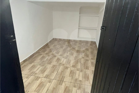 Casa à venda com 3 quartos, sendo 1 suíte,  em Jardim Monte Kemel, São Paulo, SP