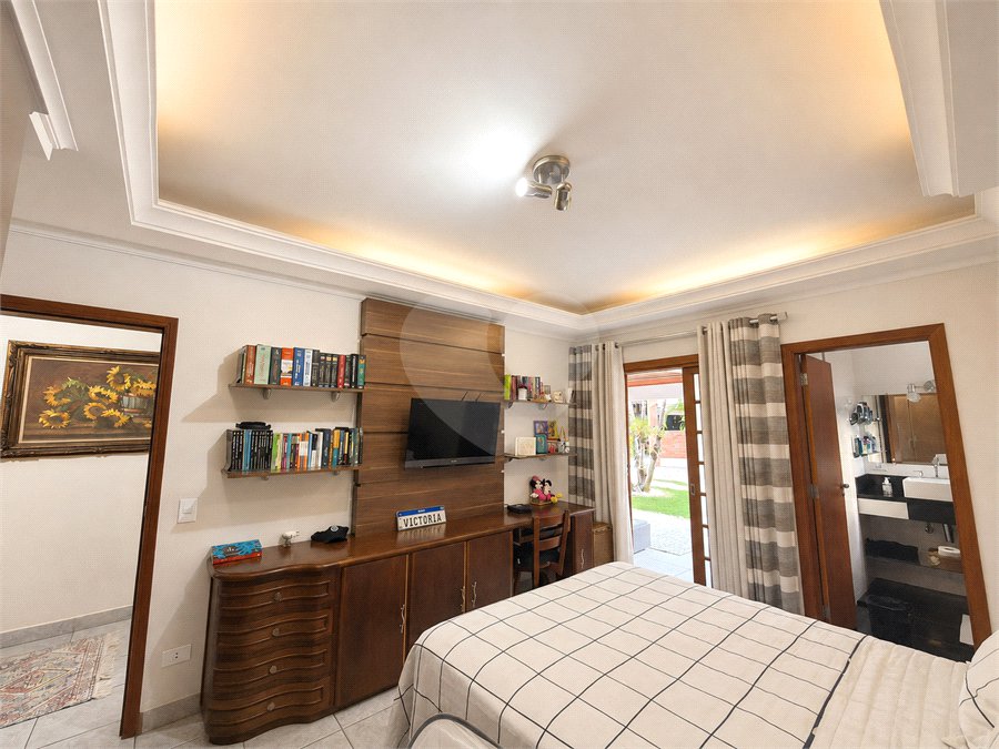 Casa à venda com 5 suítes no condomínio Parque Village Castelo, Itu - SP