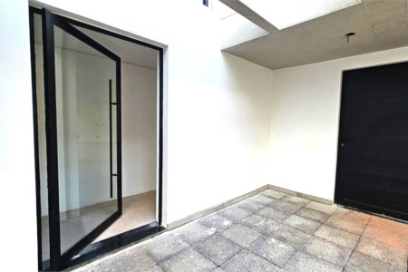 Casa à venda com 3 suítes no condomínio Residencial Heron 140, São Paulo - SP