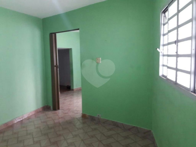 Prédio à venda com 5 quartos, sendo 1 suíte,  em Lauzane Paulista, São Paulo, SP