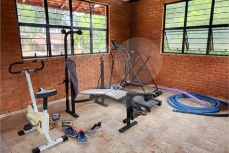Chácara à venda com 3 quartos, sendo 2 suítes, em Planalto Verde, São Roque, SP