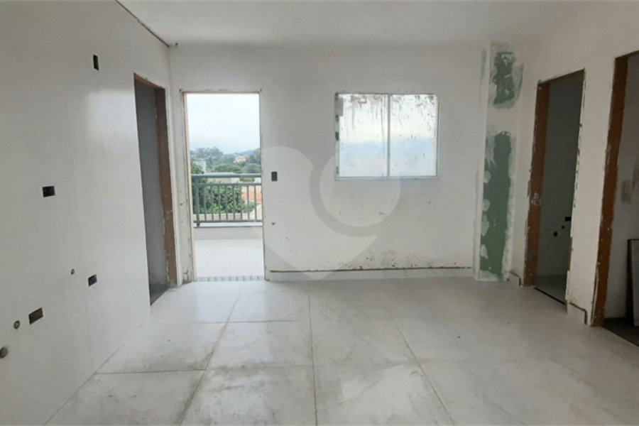 Apartamento à venda com 2 quartos em Vila Mazzei, São Paulo, SP
