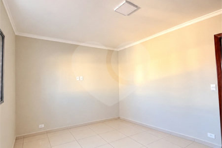 Sobrado à venda com 2 quartos, sendo 1 suíte, em Vila Mazzei, São Paulo, SP