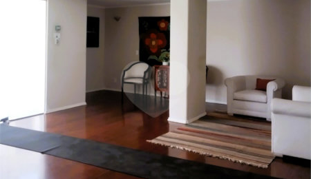 Apartamento à venda ou para alugar com 3 quartos, sendo 1 suíte,  em Real Parque, São Paulo, SP