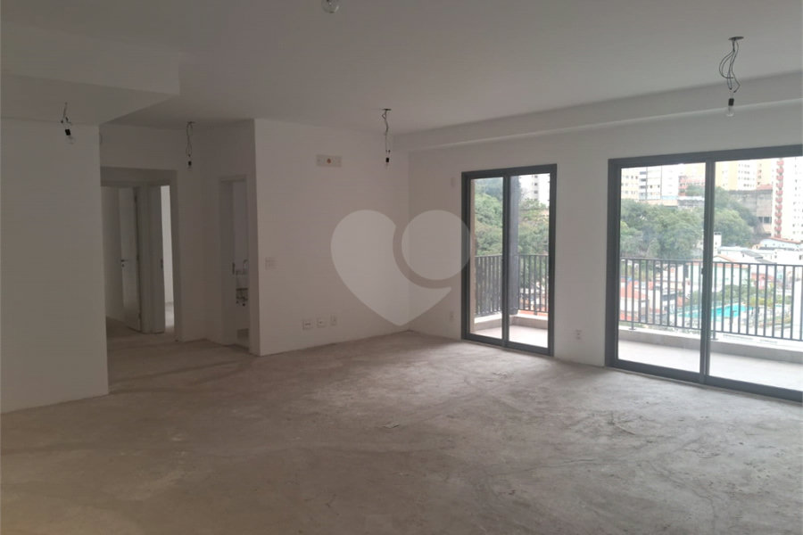 Apartamento à venda com 2 suítes em Alto da Lapa, São Paulo, SP