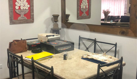 Apartamento à venda com 3 quartos, sendo 1 suíte,  em Saúde, São Paulo, SP