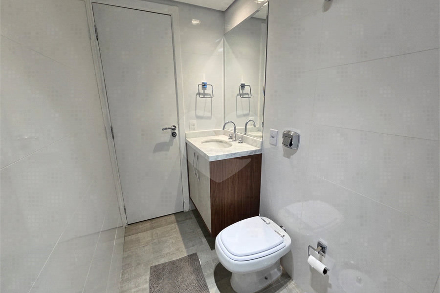 Apartamento à venda com 3 quartos, sendo 1 suíte, em Santana, São Paulo, SP