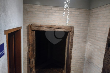 Sobrado à venda com 3 quartos, sendo 2 suítes, em Jardim Residencial Santa Mônica, Araraquara, SP