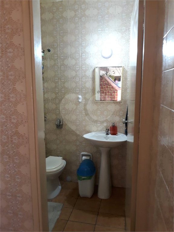 Casa à venda com 2 quartos, sendo 1 suíte,  em Vila Anastácio, São Paulo, SP