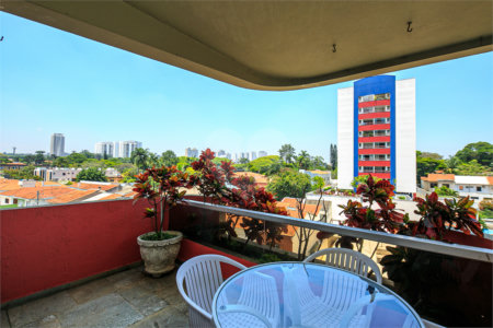 Apartamento à venda com 3 quartos, sendo 1 suíte, em Chácara Santo Antônio, São Paulo, SP
