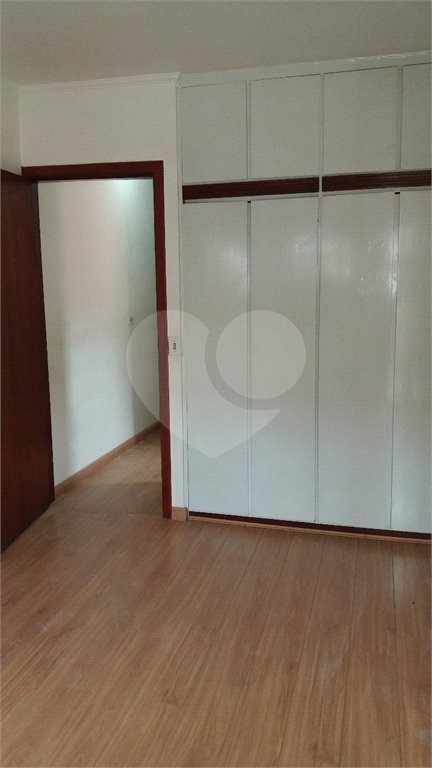 Sobrado à venda com 3 quartos, sendo 1 suíte, em Tremembé, São Paulo, SP