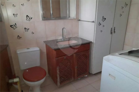 Casa à venda com 1 suíte em Indianópolis, São Paulo, SP