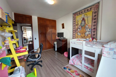 Apartamento à venda com 3 quartos, sendo 1 suíte, em Perdizes, São Paulo, SP