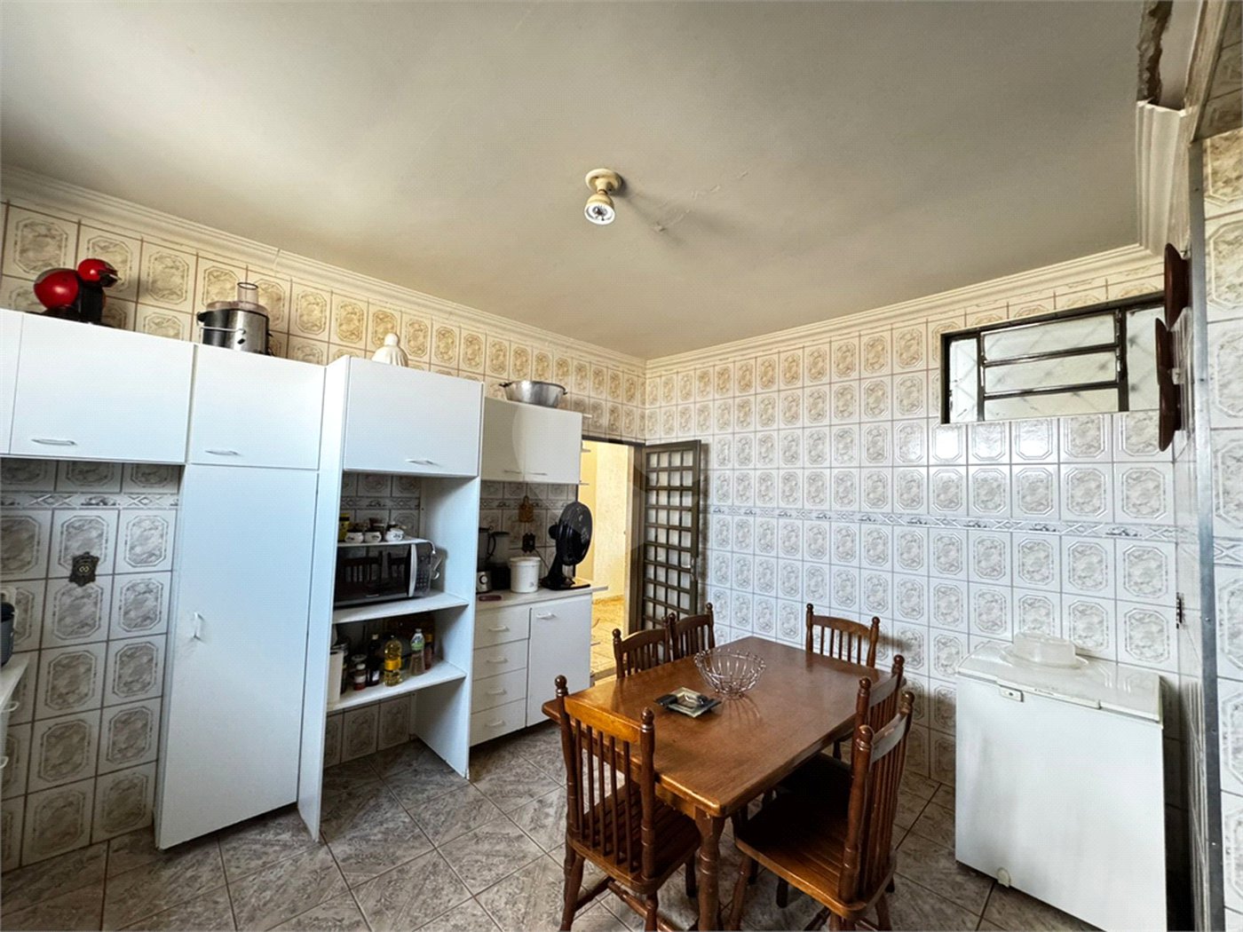 Sobrado à venda com 5 quartos, sendo 2 suítes, em Vila Monte Alegre, Ribeirão Preto, SP