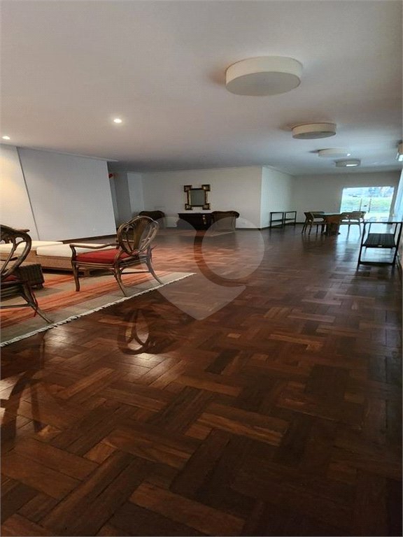 Apartamento à venda com 3 quartos, sendo 1 suíte, em Jardim Paulista, São Paulo, SP