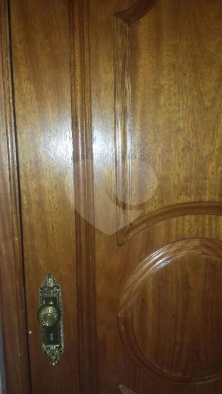 Sobrado à venda com 5 quartos, sendo 3 suítes, em Tremembé, São Paulo, SP