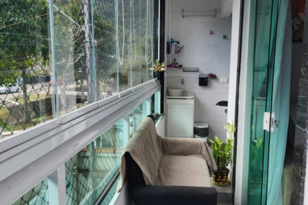 Casa à venda com 3 quartos, sendo 1 suíte, em Canto do Forte, Praia Grande - SP
