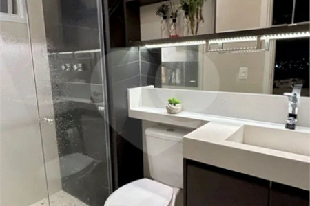 Apartamento à venda com 2 quartos, sendo 1 suíte,  em Cerâmica, São Caetano do Sul, SP
