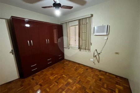 Casa à venda com 3 quartos em Jardim Marília, Salto, SP