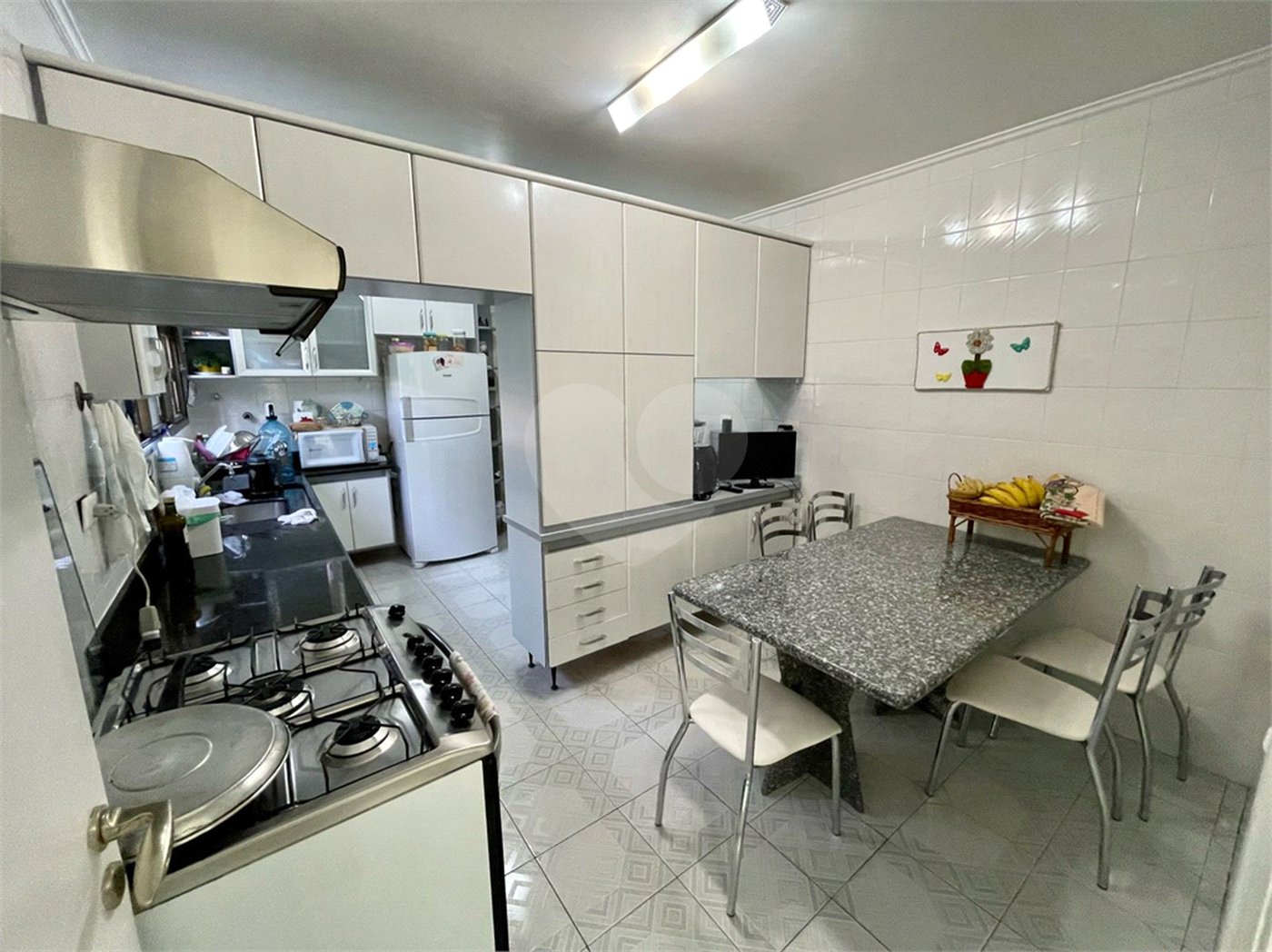 Sobrado à venda com 3 quartos, sendo 1 suíte, em Vila Paiva, São Paulo, SP
