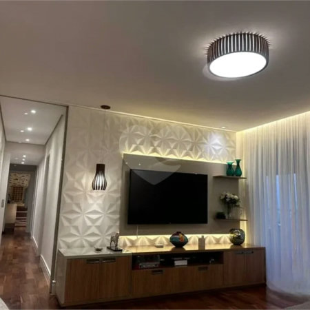Aptº venda Mooca, 149m², andar alto, 4 dorms, 3 suítes, 2 vagas, varanda gourmet, ar condicionado.