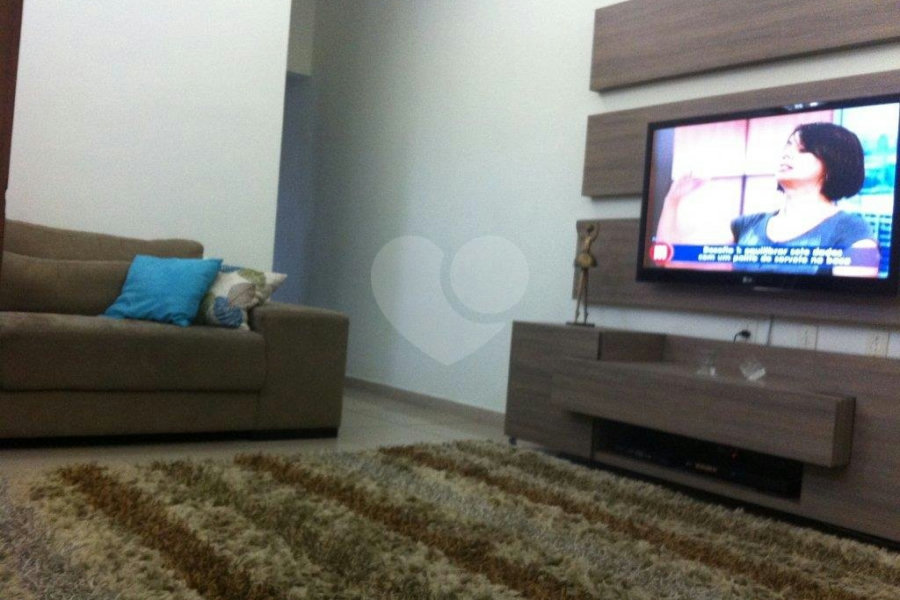 Sobrado à venda com 3 quartos, sendo 1 suíte, em Vila Guilherme, São Paulo, SP