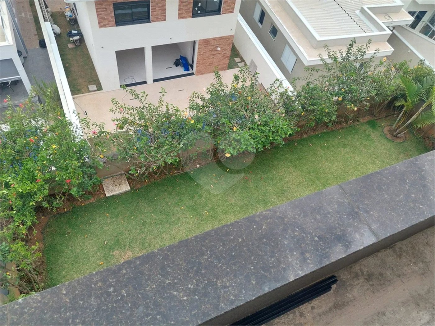 Casa à venda com 3 quartos, sendo 2 suítes, no condomínio Ibiaram 1, Itupeva - SP