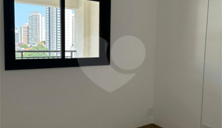 Apartamento para alugar com 2 quartos, sendo 1 suíte, em Vila Firmiano Pinto, São Paulo, SP