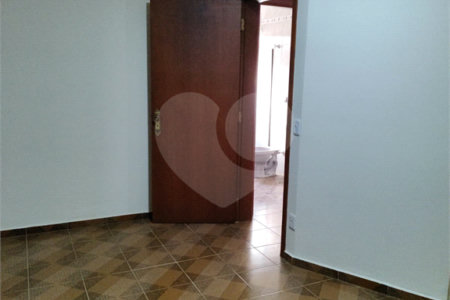 Casa à venda com 4 suítes em Jardim Paulista, Atibaia, SP
