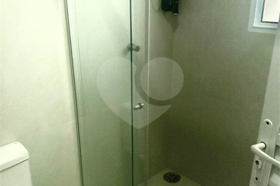 Sobrado à venda com 4 quartos, sendo 1 suíte, em Vila Guilherme, São Paulo, SP