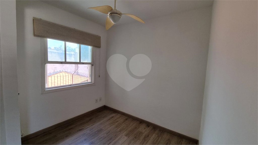 Casa à venda com 3 quartos, sendo 1 suíte,  no condomínio Residencial Villagio, São Paulo - SP