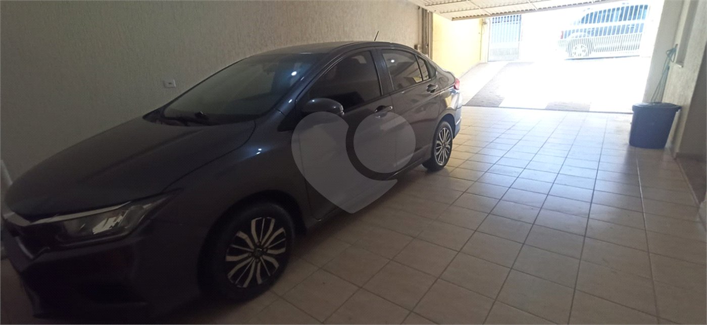 Sobrado à venda com 3 suítes em Vila Mazzei, São Paulo, SP