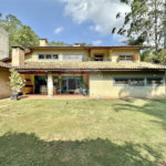 Casa à venda com 4 suítes no condomínio Parque das Artes, Embu das Artes - SP