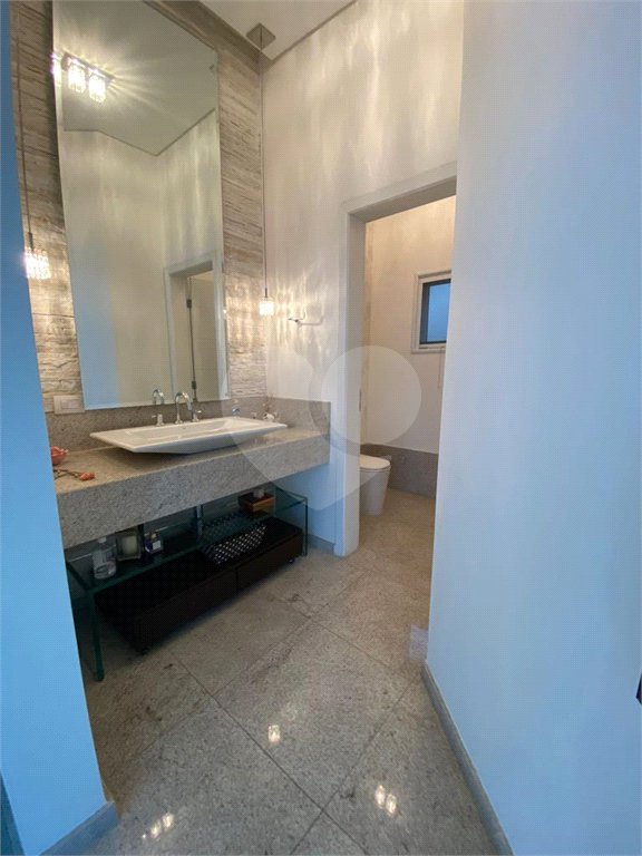 Casa à venda com 3 suítes no condomínio Parque Itatiaia, Mairiporã - SP