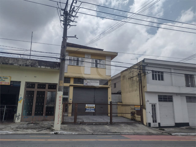 Sobrado à venda com 3 quartos, sendo 1 suíte,  em Vila Medeiros, São Paulo, SP