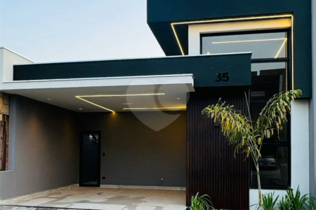 Casa à venda com 3 quartos, sendo 1 suíte, no condomínio Condomíno Helena Maria, Sorocaba - SP
