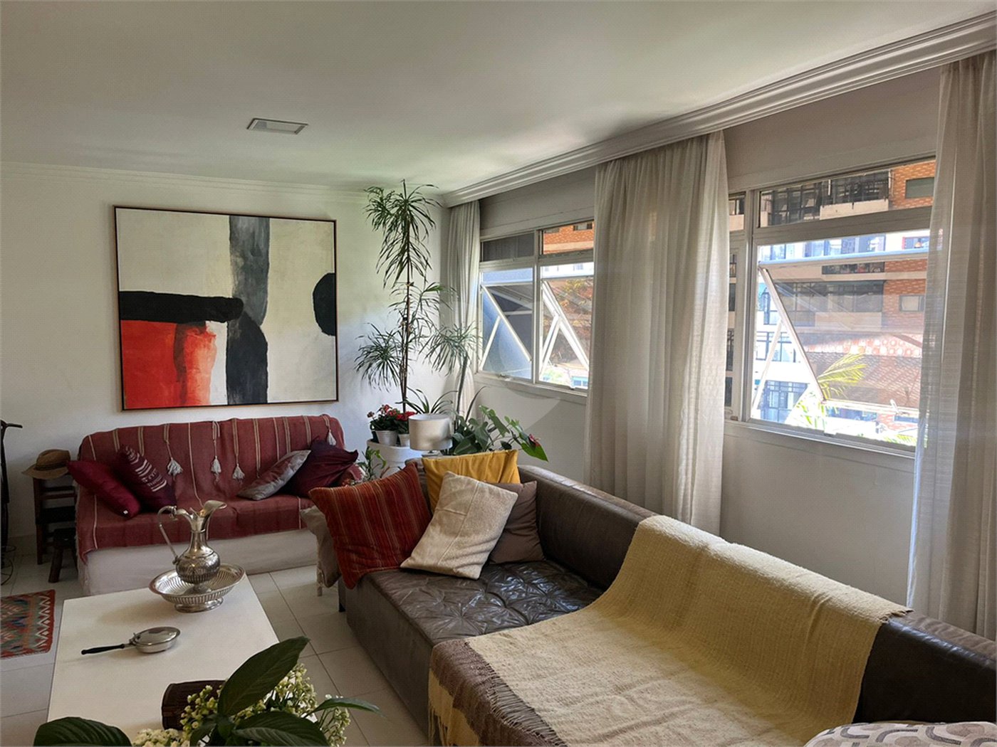 Apartamento à venda com 2 quartos, sendo 1 suíte,  em Itaim Bibi, São Paulo, SP